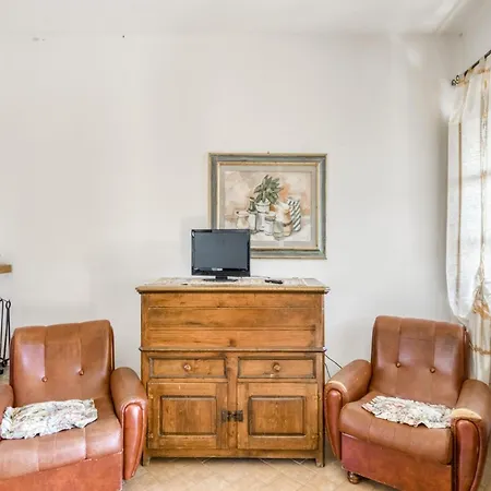 Vakantiehuis Near Donatello Sculpture