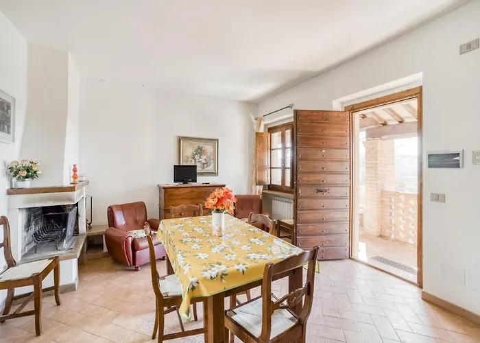 度假居 Near Donatello Sculpture